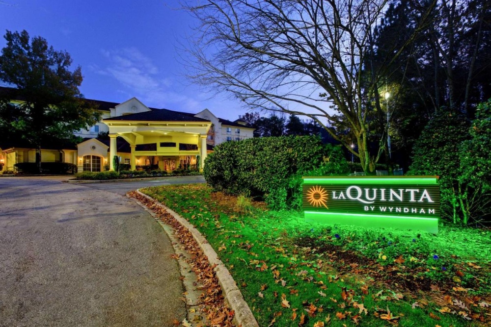 La Quinta Inn & Suites by Wyndham Raleigh Crabtree Image 28